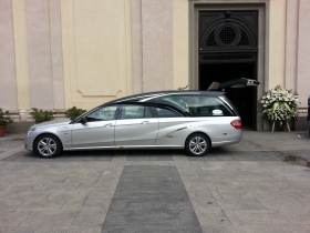 Onoranze Funebri a Milano per Trasporto Salme in tutta Italia - Onoranze La Pace